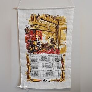 Vintage 1970 Linen Tea Towel Wall Calendar .